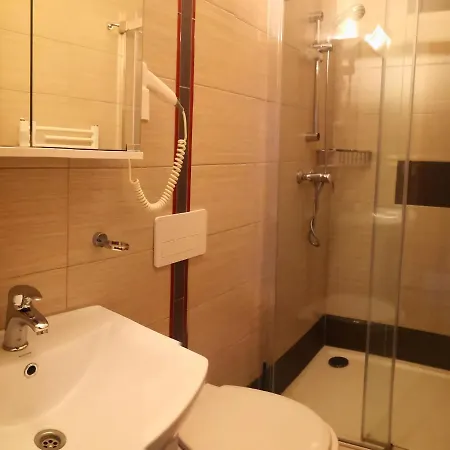 Guest house Erika 3*